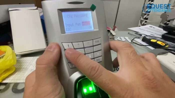 fingertec r2