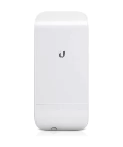 Ubiquiti NanoBeam Loco M5 front view with mounting bracket